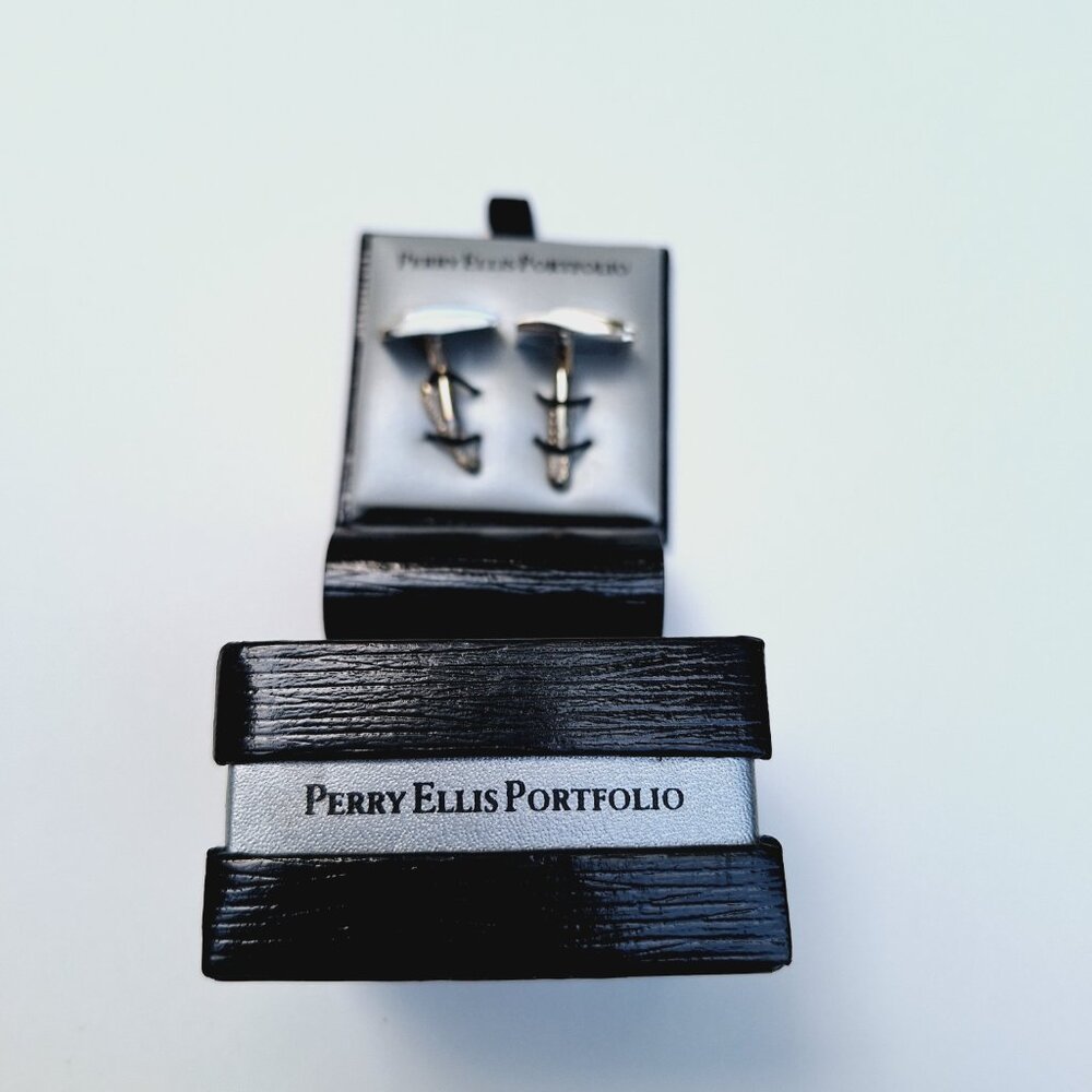 Perry Ellis Cufflinks - Picture 3 of 4